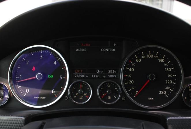 Volkswagen Touareg I Рестайлинг с пробегом 2008 года, цена 1 040 000 рублей, 258356 км, внедорожник, Автокод Объявления