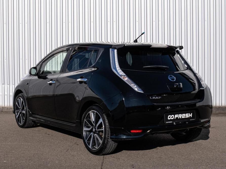 Nissan Leaf I (ZE0/AZE0) Сочи  - изображение 2