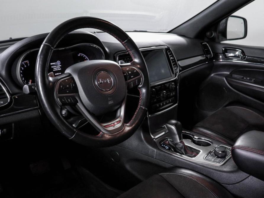 Jeep Grand Cherokee IV (WK2) Рестайлинг Москва  - изображение 14