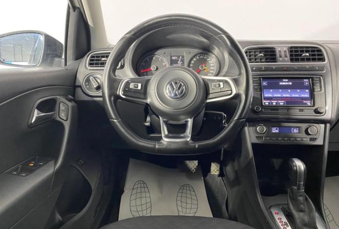 Volkswagen Polo V Рестайлинг с пробегом 2019 года, цена 1 290 000 рублей, 207090 км, седан, Автокод Объявления