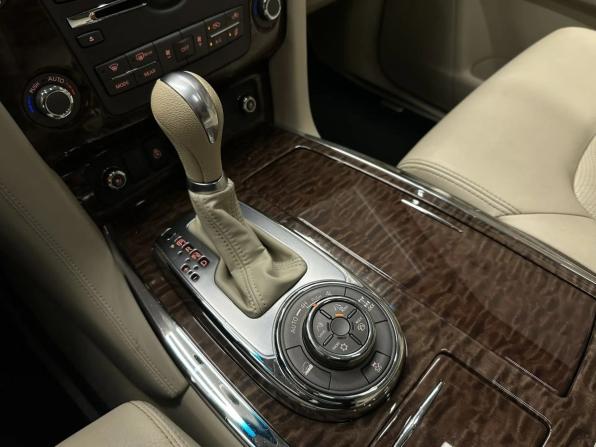 Nissan Patrol VI (Y62) с пробегом 2011 года, цена 2 100 000 рублей, 93109 км, внедорожник, Автокод Объявления