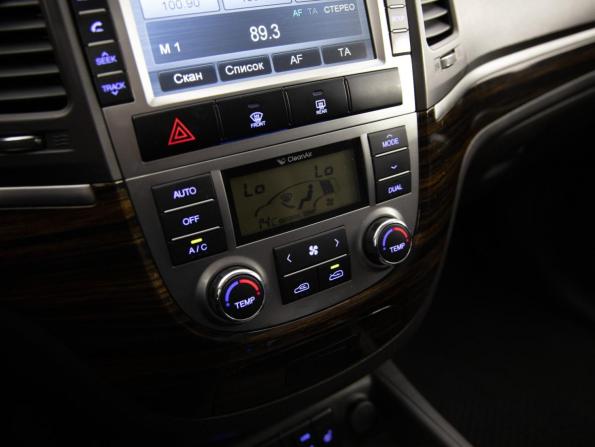 Hyundai Santa Fe II Рестайлинг с пробегом 2011 года, цена 899 000 рублей, 395624 км, внедорожник, Автокод Объявления