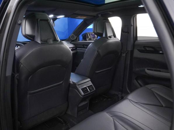 Changan UNI-V I с пробегом 2023 года, цена 2 297 444 рубля, 53573 км, лифтбек, Автокод Объявления