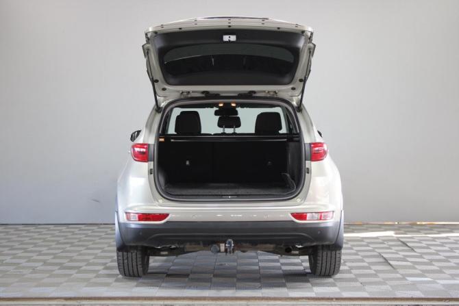 Kia Sportage IV с пробегом 2017 года, цена 1 799 000 рублей, 152000 км, внедорожник, Автокод Объявления
