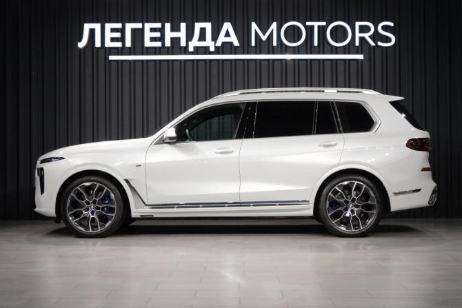 BMW X7 I (G07) Рестайлинг с пробегом 2023 года, цена 13 300 000 рублей, 3455 км, внедорожник, Автокод Объявления