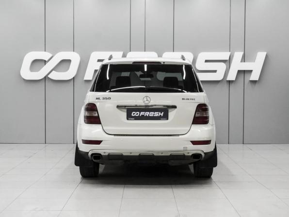 Mercedes-Benz M-Класс II (W164) Рестайлинг с пробегом 2010 года, цена 1 720 000 рублей, 181515 км, внедорожник, Автокод Объявления