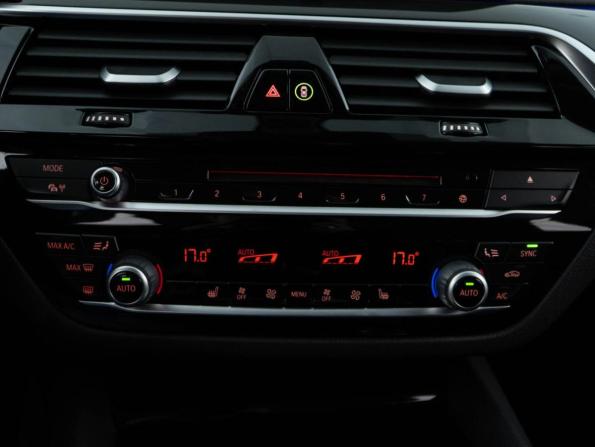 BMW 5 серии VII (G30/G31/G38) с пробегом 2019 года, цена 3 696 900 рублей, 141608 км, седан, Автокод Объявления