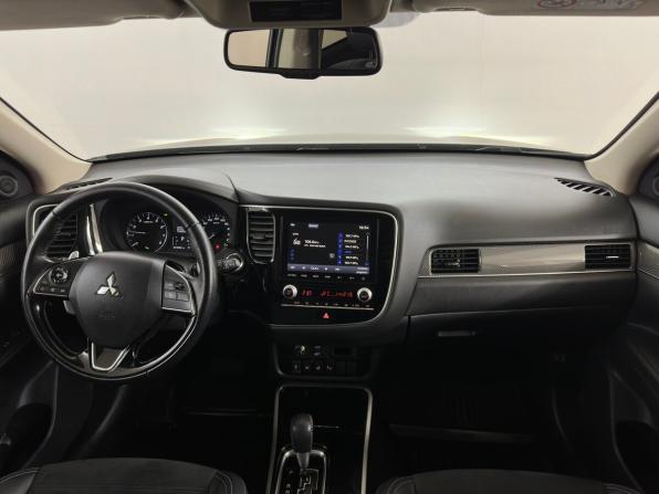 Mitsubishi Outlander III Рестайлинг 3 с пробегом 2021 года, цена 2 880 000 рублей, 73262 км, внедорожник, Автокод Объявления