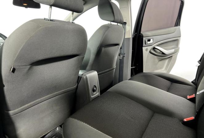 Ford Kuga I с пробегом 2012 года, цена 955 000 рублей, 238008 км, внедорожник, Автокод Объявления