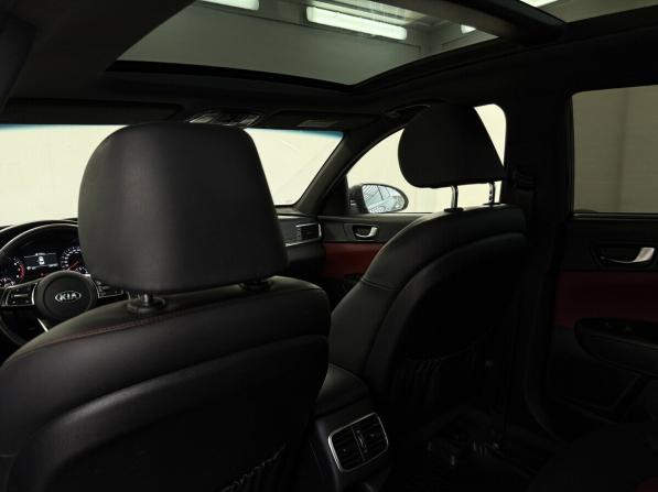 Kia Optima IV Рестайлинг с пробегом 2019 года, цена 2 335 000 рублей, 129171 км, седан, Автокод Объявления