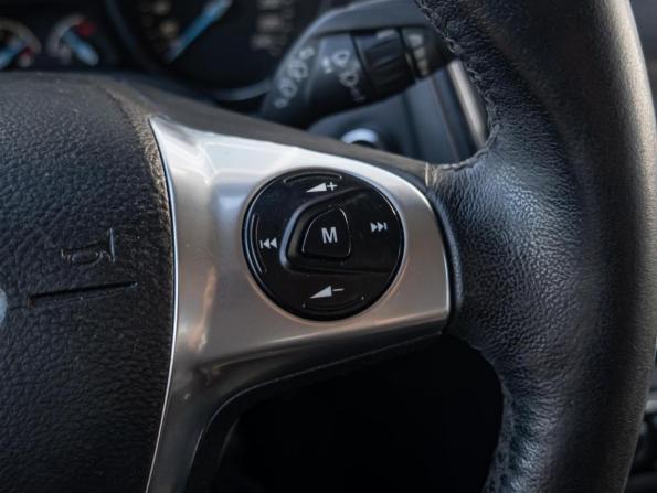 Ford Focus III с пробегом 2014 года, цена 870 000 рублей, 176201 км, хэтчбек, Автокод Объявления