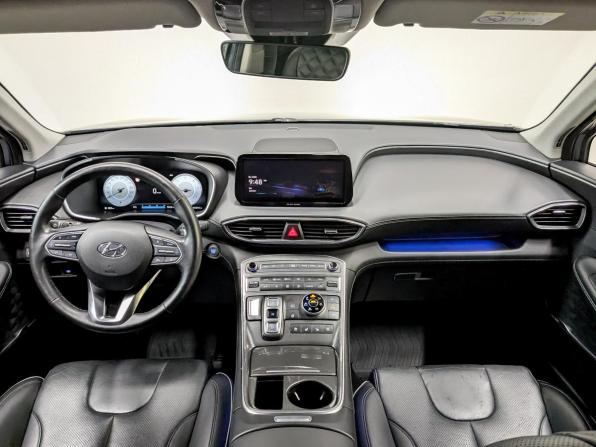 Hyundai Santa Fe IV Рестайлинг с пробегом 2022 года, цена 4 400 000 рублей, 41762 км, внедорожник, Автокод Объявления
