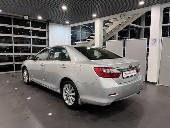 Toyota Camry VII (XV50) с пробегом 2012 года, цена 1 540 000 рублей, 257037 км, седан, Автокод Объявления