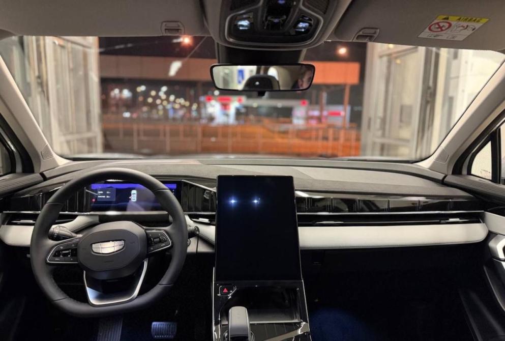 Geely Atlas II Волгоград  - изображение 9