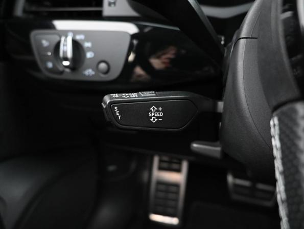 Audi A4 V (B9) Рестайлинг с пробегом 2020 года, цена 3 099 000 рублей, 129681 км, седан, Автокод Объявления