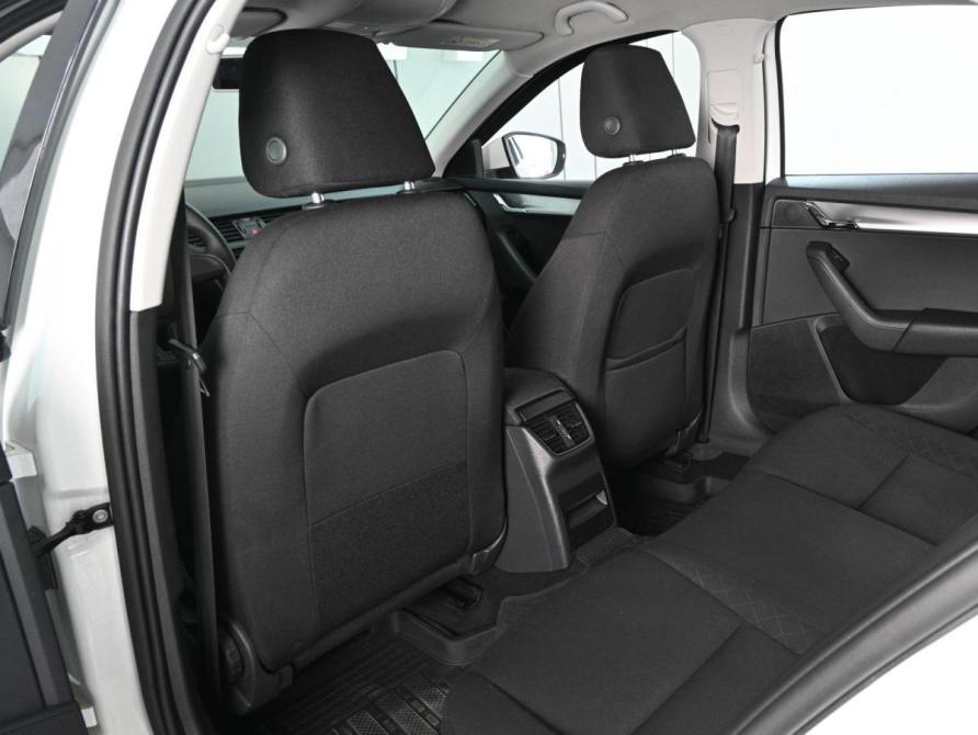 Skoda Octavia III (A7) Рестайлинг Ростов-на-Дону  - изображение 11