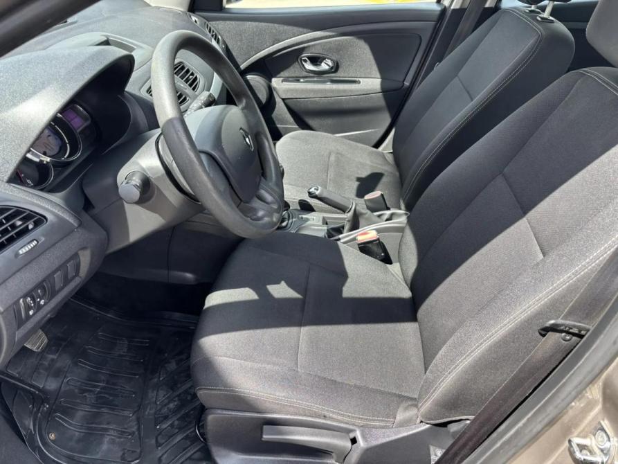Renault Megane III Рестайлинг Альметьевск  - изображение 10