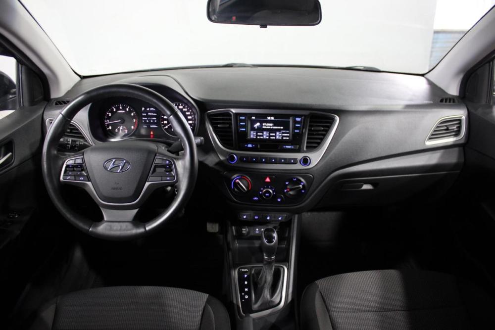 Hyundai Solaris II Санкт-Петербург  - изображение 12