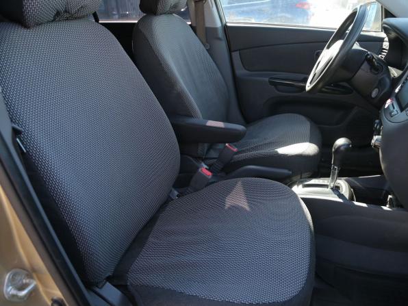 Kia Rio II Рестайлинг с пробегом 2010 года, цена 405 000 рублей, 262600 км, седан, Автокод Объявления
