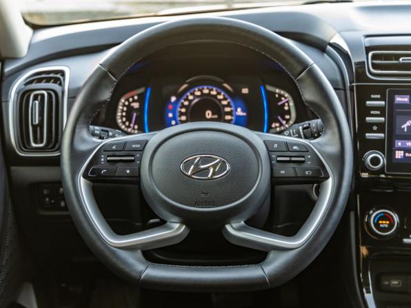 Hyundai Creta II с пробегом 2022 года, цена 2 248 000 рублей, 114577 км, внедорожник, Автокод Объявления