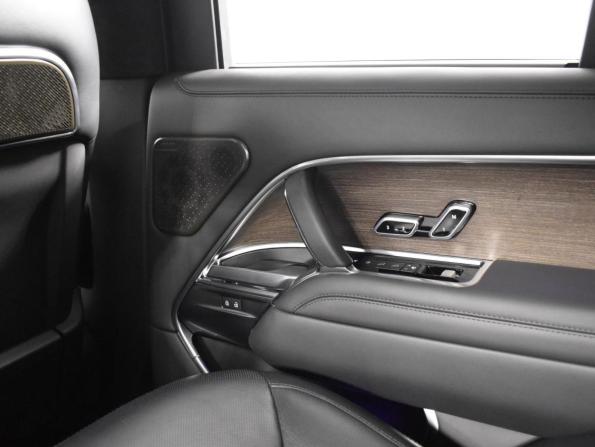 Land Rover Range Rover V с пробегом 2023 года, цена 18 300 000 рублей, 58070 км, внедорожник, Автокод Объявления