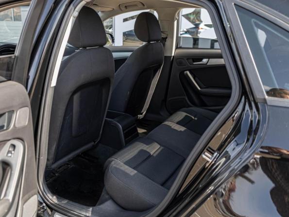 Audi A4 IV (B8) с пробегом 2011 года, цена 965 000 рублей, 126092 км, седан, Автокод Объявления