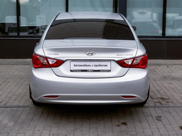 Hyundai Sonata VI (YF) с пробегом 2011 года, цена 999 000 рублей, 234345 км, седан, Автокод Объявления