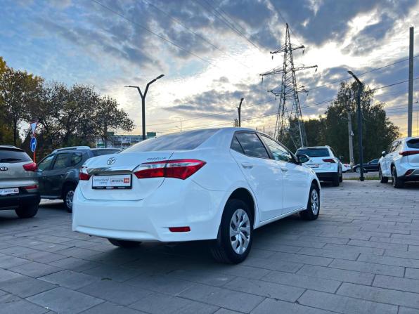 Toyota Corolla XI (E160 E170 E180) с пробегом 2013 года, цена 1 280 000 рублей, 125645 км, седан, Автокод Объявления