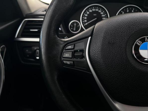 BMW 3 серии VI (F3x) Рестайлинг с пробегом 2018 года, цена 2 050 000 рублей, 103758 км, седан, Автокод Объявления