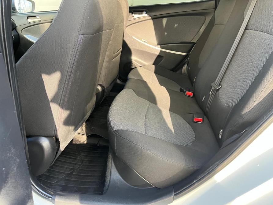 Hyundai Solaris I Санкт-Петербург  - изображение 13