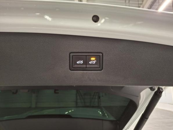 Volkswagen Tiguan II с пробегом 2016 года, цена 1 999 000 рублей, 204484 км, внедорожник, Автокод Объявления