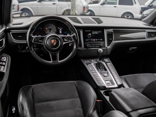 Porsche Macan I с пробегом 2016 года, цена 3 599 000 рублей, 142334 км, внедорожник, Автокод Объявления