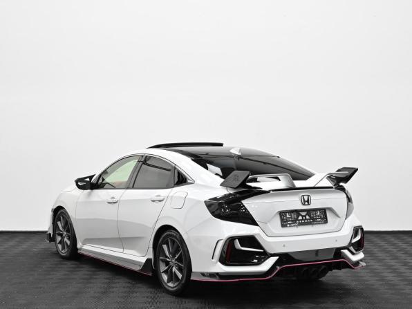 Honda Civic X с пробегом 2018 года, цена 1 399 000 рублей, 231000 км, седан, Автокод Объявления