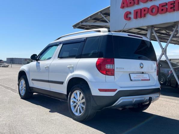 Skoda Yeti I Рестайлинг с пробегом 2015 года, цена 1 279 000 рублей, 132116 км, внедорожник, Автокод Объявления