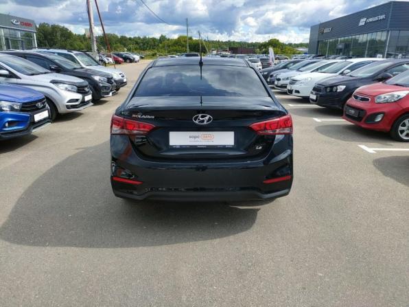 Hyundai Solaris II с пробегом 2017 года, цена 1 283 000 рублей, 90945 км, седан, Автокод Объявления