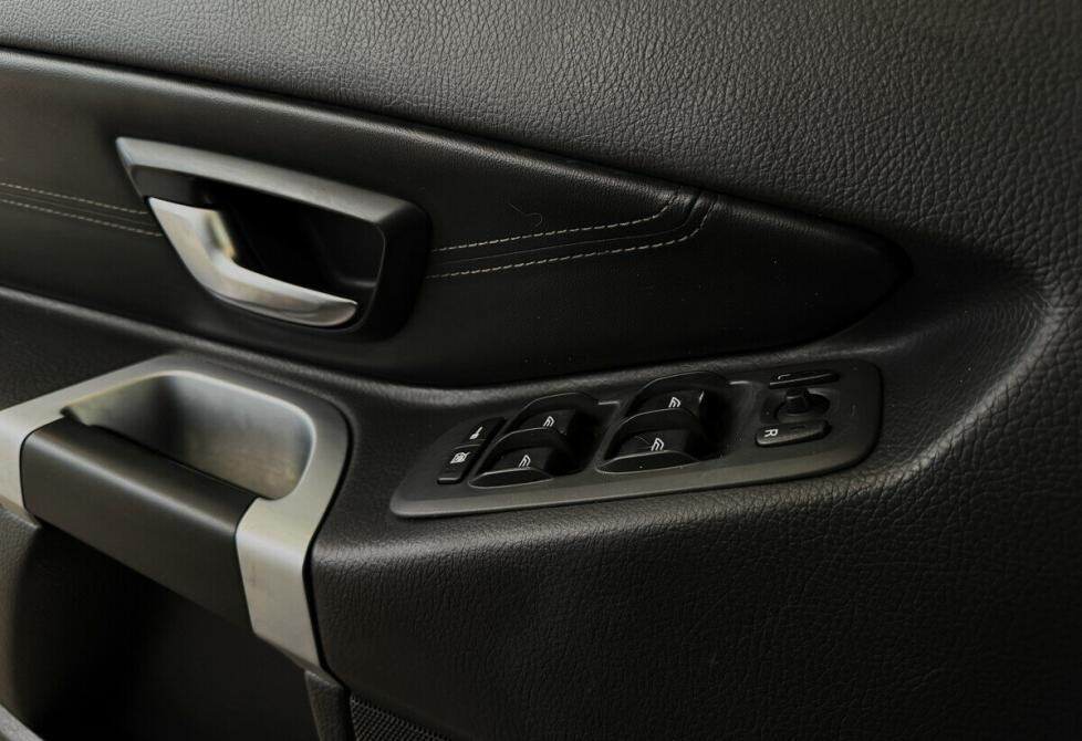 Volvo XC90 I Рестайлинг Москва  - изображение 10