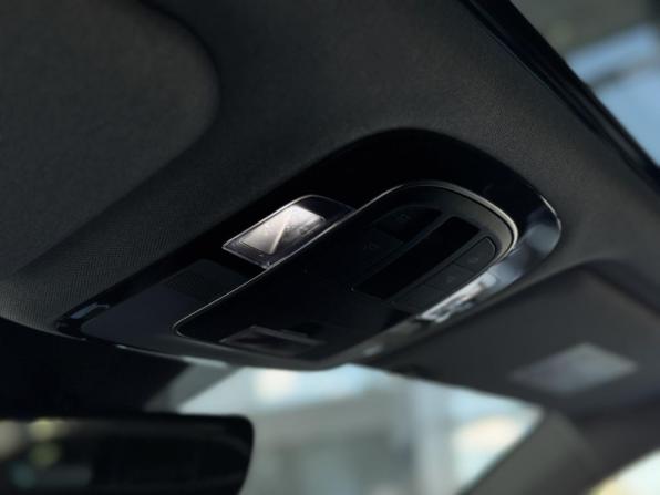 Hyundai Santa Fe IV Рестайлинг с пробегом 2021 года, цена 4 799 000 рублей, 26300 км, внедорожник, Автокод Объявления