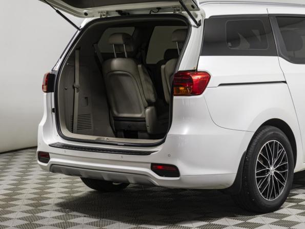Kia Carnival III с пробегом 2018 года, цена 2 598 000 рублей, 114097 км, минивэн, Автокод Объявления
