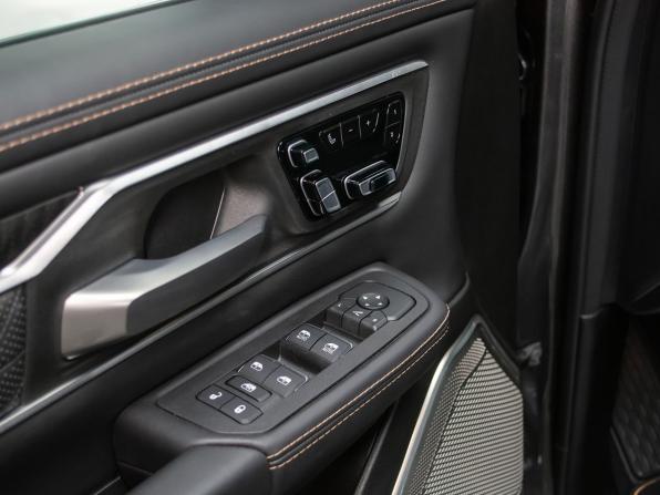 Ram 1500 V Рестайлинг с пробегом 2026 года, цена 10 999 000 рублей, 44 км, offers.body_type.unknown, Автокод Объявления