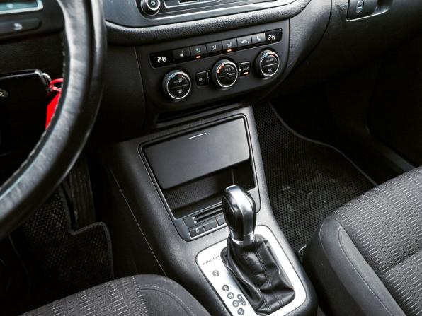 Volkswagen Tiguan I Рестайлинг с пробегом 2016 года, цена 1 625 000 рублей, 148517 км, внедорожник, Автокод Объявления