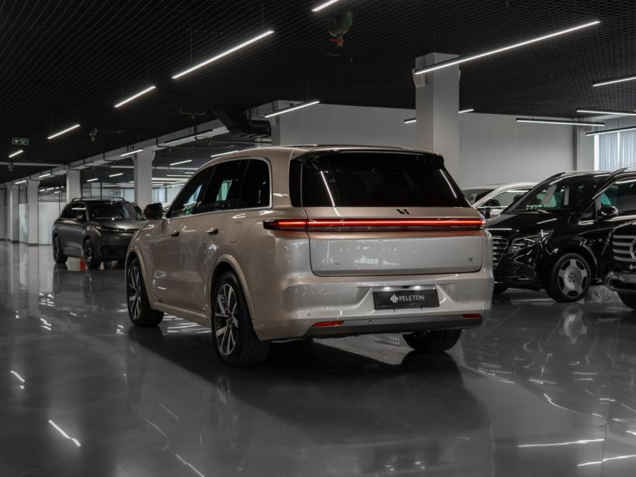 Li Auto (Lixiang) L8 I Москва  - изображение 4