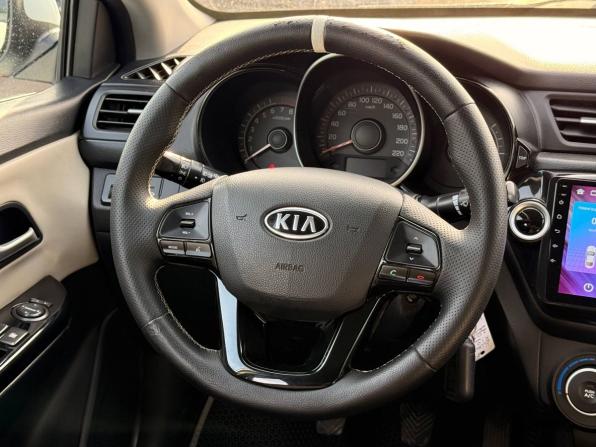 Kia Rio III с пробегом 2012 года, цена 760 000 рублей, 198000 км, седан, Автокод Объявления