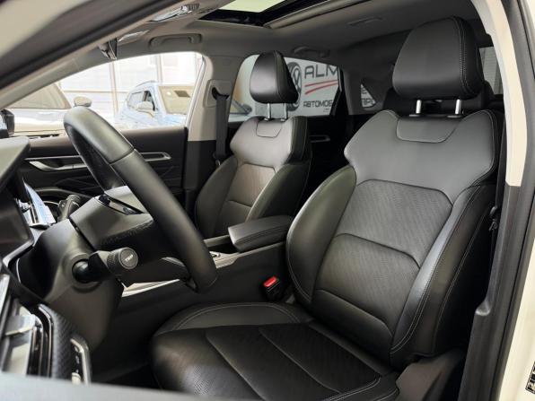 Geely Emgrand II с пробегом 2024 года, цена 1 600 000 рублей, 28582 км, седан, Автокод Объявления