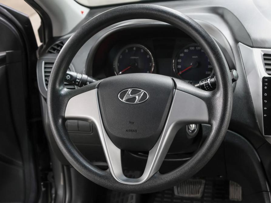 Hyundai Solaris I Москва  - изображение 18