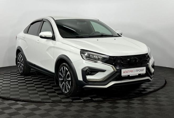 Lada (ВАЗ) Vesta I Рестайлинг (NG) с пробегом 2023 года, цена 1 250 000 рублей, 59116 км, седан, Автокод Объявления
