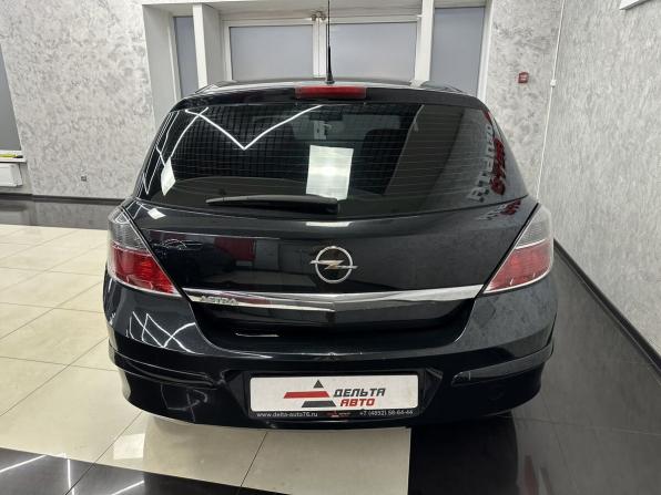 Opel Astra H Рестайлинг с пробегом 2012 года, цена 965 000 рублей, 130100 км, хэтчбек, Автокод Объявления