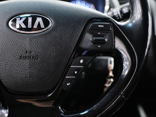 Kia K3 I Рестайлинг с пробегом 2018 года, цена 1 338 000 рублей, 190256 км, седан, Автокод Объявления