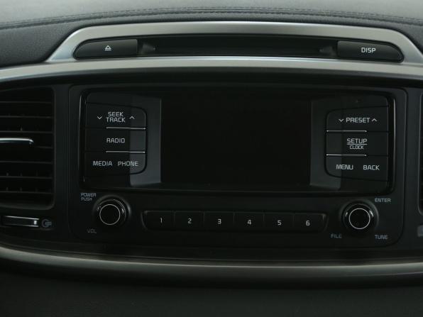 Kia Sorento II Рестайлинг с пробегом 2019 года, цена 2 100 000 рублей, 139000 км, внедорожник, Автокод Объявления