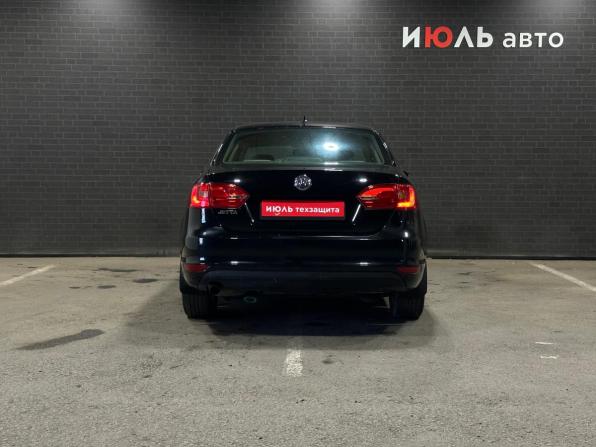 Volkswagen Jetta VI с пробегом 2012 года, цена 950 000 рублей, 205818 км, седан, Автокод Объявления
