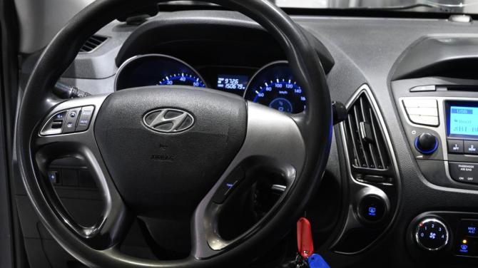 Hyundai ix35 I Рестайлинг с пробегом 2015 года, цена 1 375 000 рублей, 150676 км, внедорожник, Автокод Объявления